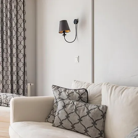 아파트 Glow Apartments, Zaspa, Dywizjonu 303