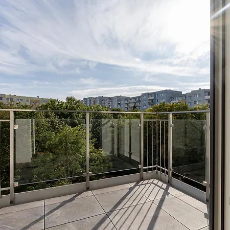 Glow Apartments, Zaspa, Dywizjonu 303