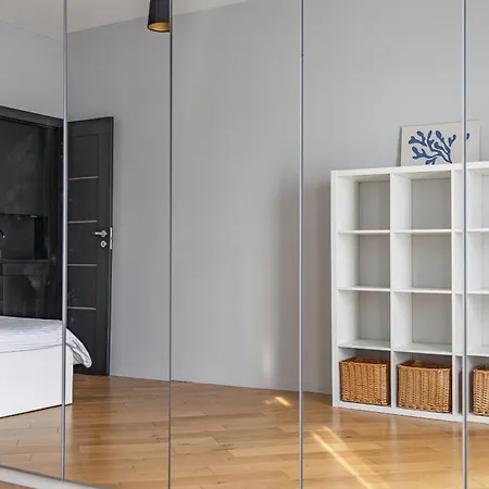 Glow Apartments, Zaspa, Dywizjonu 303 Appartement *