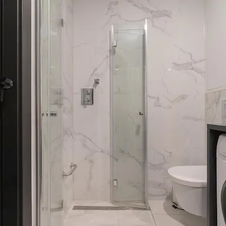 Glow Apartments, Zaspa, Dywizjonu 303 Apartment