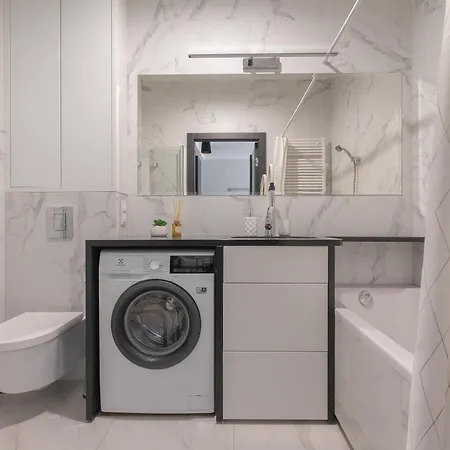 Glow Apartments, Zaspa, Dywizjonu 303 Appartement *